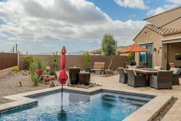 Property Slideshow image 2 of 48 | 13918 n rim trl, Marana, AZ, 85658