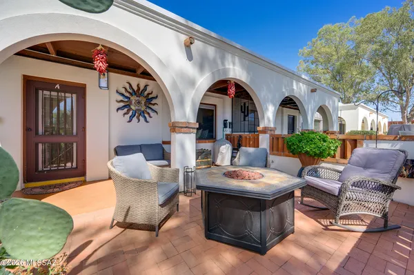 Property Slideshow image 2 of 28 | 392 s paseo cerro a, Green Valley, AZ, 85614