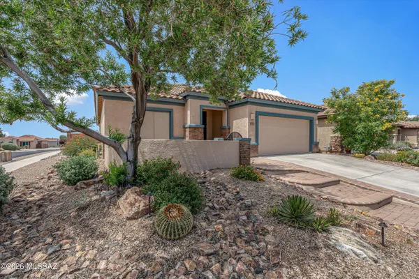 Property Slideshow image 2 of 38 | 10088 s black surrey dr, Vail, AZ, 85641