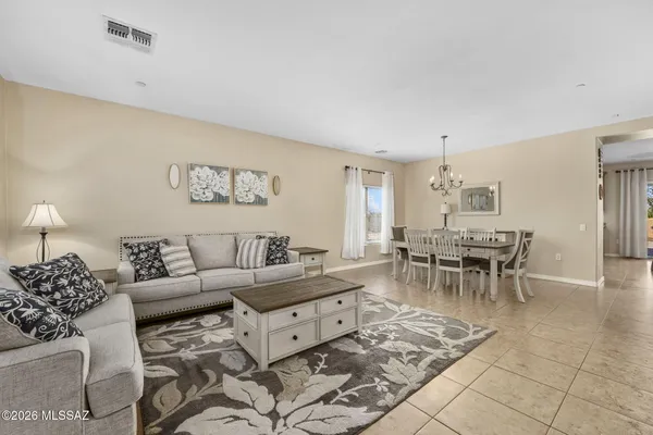 Property Slideshow image 3 of 53 | 843 w vuelta granadina, Sahuarita, AZ, 85629