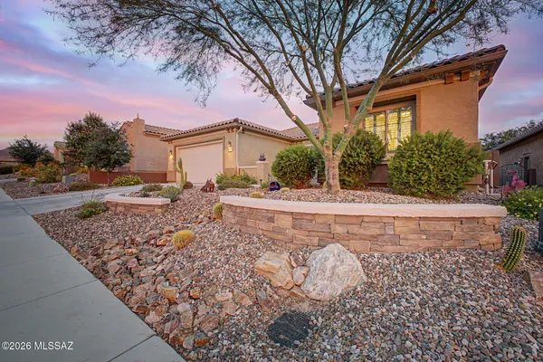 Property Slideshow image 3 of 49 | 7121 w kanab creek trl, Marana, AZ, 85658