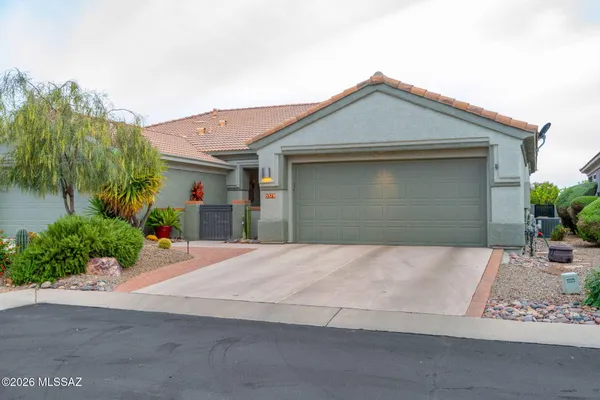 Property Slideshow image 2 of 48 | 5379 w claret cup pl, Marana, AZ, 85658