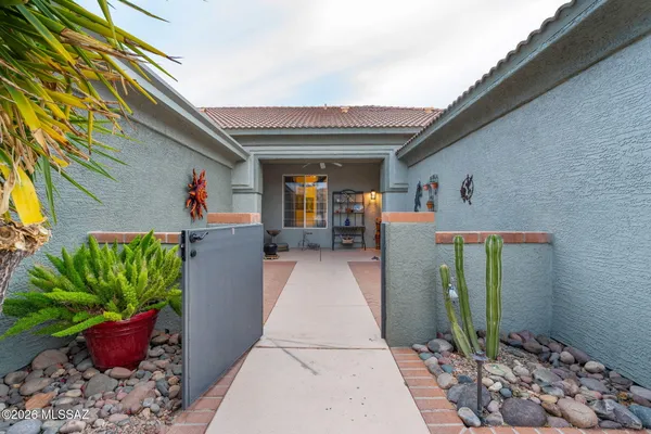 Property Slideshow image 3 of 48 | 5379 w claret cup pl, Marana, AZ, 85658