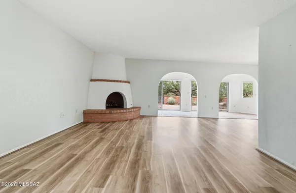 Property Slideshow image 3 of 51 | 1072 w camino urbano, Green Valley, AZ, 85622