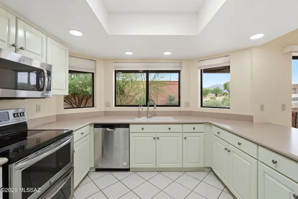 Property Slideshow image 2 of 51 | 1072 w camino urbano, Green Valley, AZ, 85622