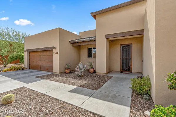 Property Slideshow image 2 of 43 | 7984 s galileo ln, Tucson, AZ, 85747