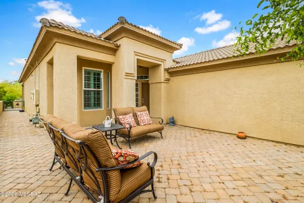 Property Slideshow image 2 of 29 | 4980 w desert chicory pl, Marana, AZ, 85658