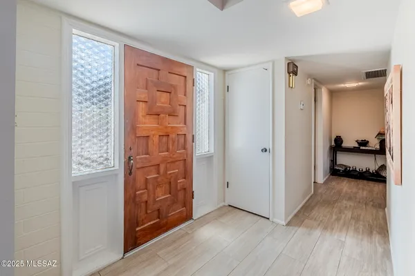 Property Slideshow image 2 of 37 | 468 w esperanza blvd, Green Valley, AZ, 85614