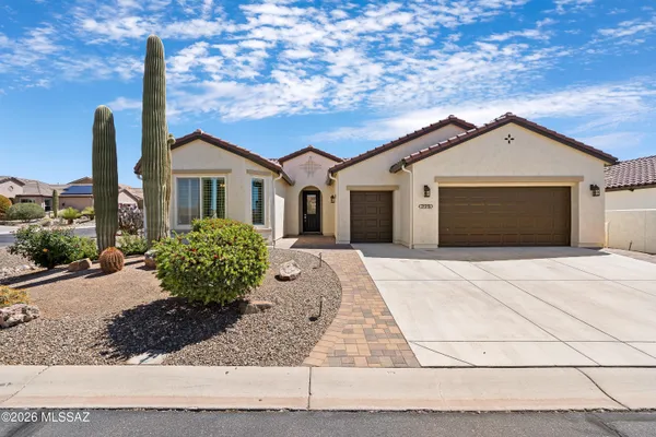 Property Slideshow image 2 of 50 | 31919 s bayberry ct, Oracle, AZ, 85623