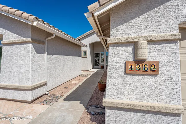 Property Slideshow image 3 of 50 | 1362 n boyce ave, Green Valley, AZ, 85614