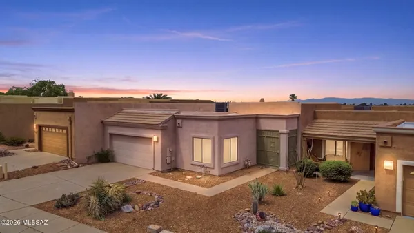 Property Slideshow image 3 of 40 | 2521 s pecan valley pl, Green Valley, AZ, 85614