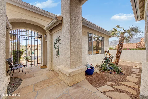 Property Slideshow image 2 of 53 | 65201 e brassie dr, Saddlebrooke, AZ, 85739