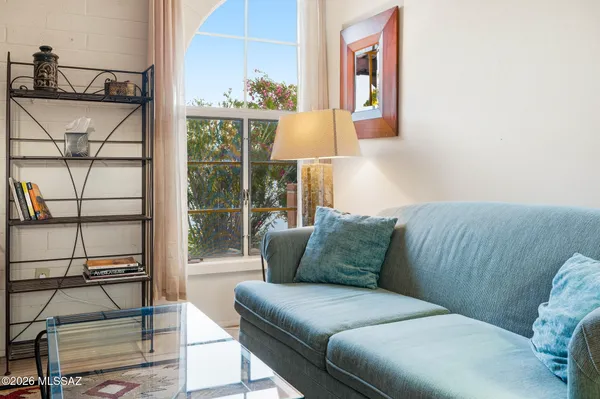 Property Slideshow image 3 of 31 | 468 s paseo lobo, Green Valley, AZ, 85614