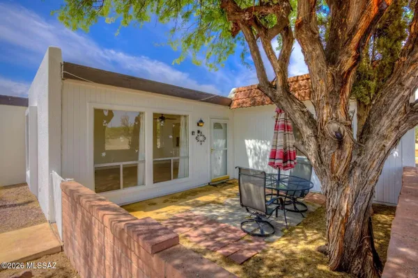 Property Slideshow image 3 of 25 | 295 w placita de los anillos, Green Valley, AZ, 85614