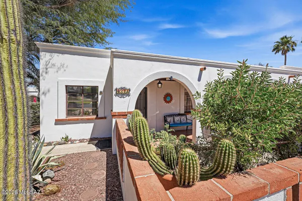 Property Slideshow image 2 of 39 | 437 s paseo madera a, Green Valley, AZ, 85614