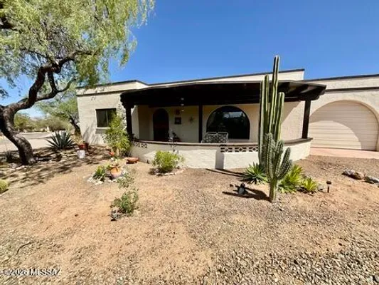Property Slideshow image 2 of 50 | 616 s fremont cir, Green Valley, AZ, 85614
