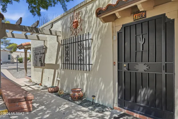 Property Slideshow image 2 of 26 | 146 w calle del ano, Green Valley, AZ, 85614