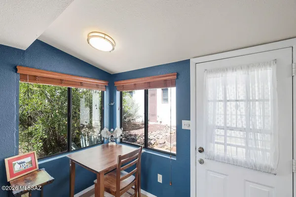 Property Slideshow image 3 of 24 | 302 s paseo aguila a, Green Valley, AZ, 85614