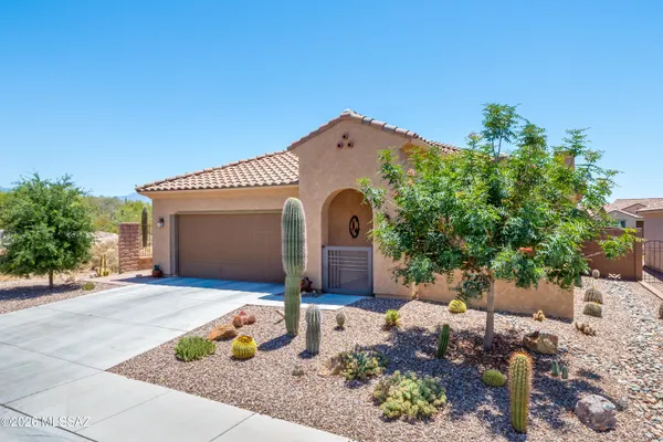 Property Slideshow image 2 of 29 | 6799 w cliff spring trl, Marana, AZ, 85658