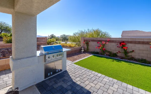 Property Slideshow image 3 of 42 | 5374 w senita cactus ct, Marana, AZ, 85658