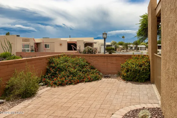Property Slideshow image 2 of 22 | 724 w rio san pedro, Green Valley, AZ, 85614
