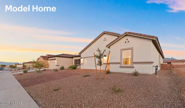 Property Slideshow image 2 of 44 | 870 n astronomer ln, Green Valley, AZ, 85614