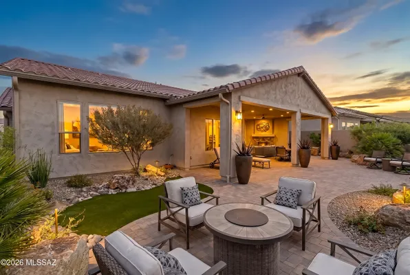 Property Slideshow image 3 of 51 | 61369 e limestone st, Oracle, AZ, 85623