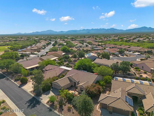 Property Slideshow image 3 of 50 | 1018 n cowboy canyon dr, Green Valley, AZ, 85614