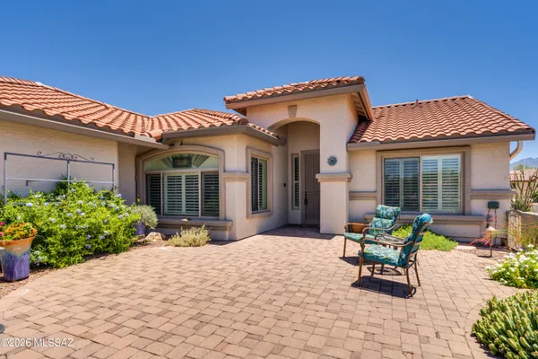 Property Slideshow image 2 of 43 | 976 n night heron dr, Green Valley, AZ, 85614
