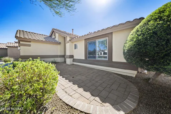 Property Slideshow image 3 of 48 | 763 n skywalker pl, Green Valley, AZ, 85614