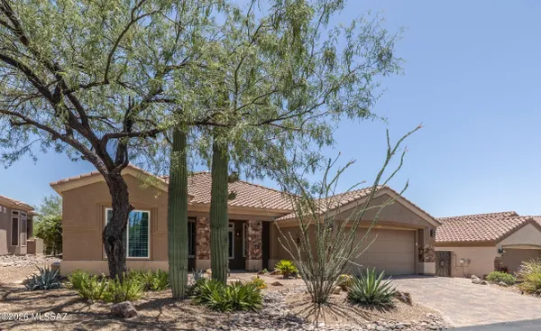 Property Slideshow image 2 of 44 | 13432 n heritage gateway ave, Marana, AZ, 85658