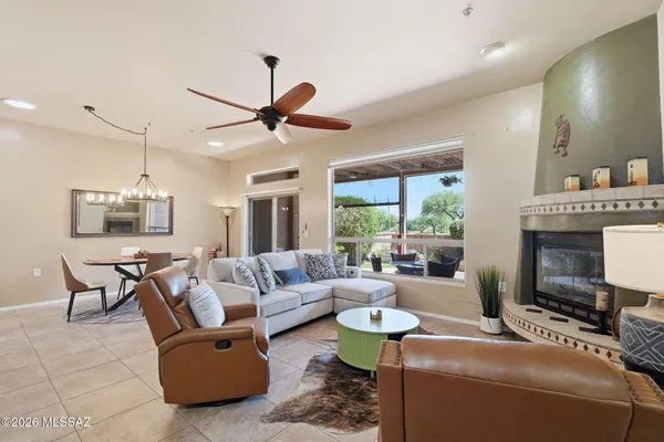 Property Slideshow image 2 of 21 | 2560 s pecan valley pl, Green Valley, AZ, 85614