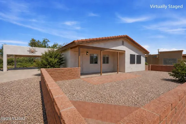 Property Slideshow image 3 of 39 | 2048 s san vincent dr, Green Valley, AZ, 85614