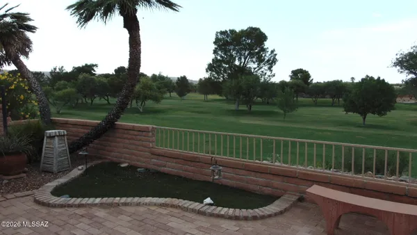 Property Slideshow image 2 of 17 | 996 w desert hills dr, Green Valley, AZ, 85622