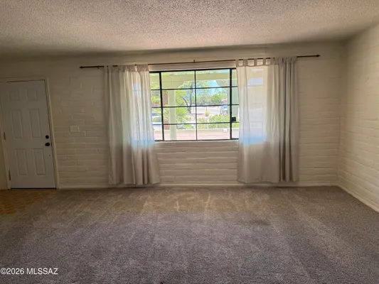 Property Slideshow image 2 of 10 | 310 s las hamacas, Green Valley, AZ, 85614