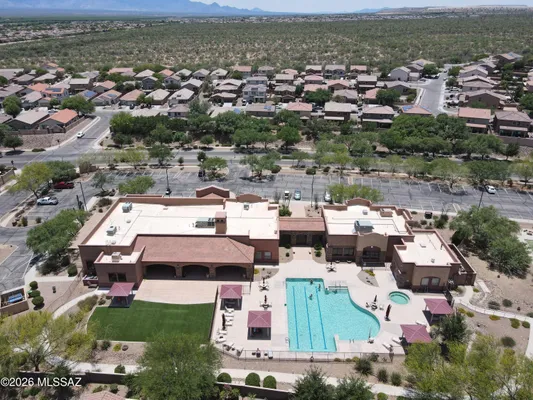 Property Slideshow image 2 of 39 | 299 w calle del estribo, Sahuarita, AZ, 85629