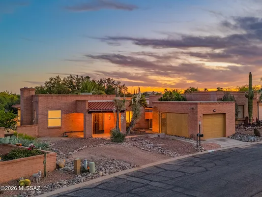 Property Slideshow image 3 of 46 | 1625 w calle hacienda, Green Valley, AZ, 85622