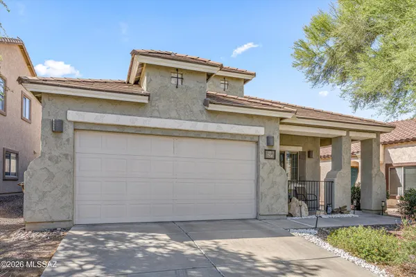 Property Slideshow image 2 of 45 | 758 w via, Sahuarita, AZ, 85629