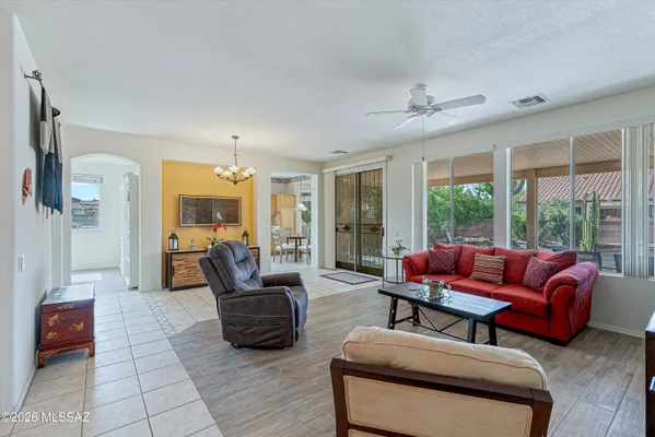 Property Slideshow image 3 of 46 | 7676 w copper crest pl, Tucson, AZ, 85743