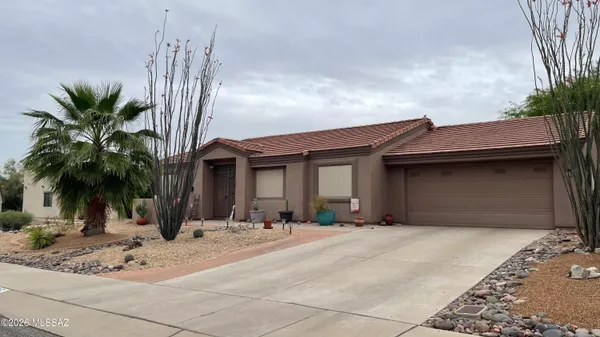Property Slideshow image 3 of 47 | 55 n wellspring dr, Green Valley, AZ, 85614