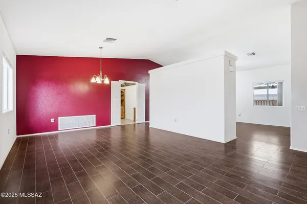 Property Slideshow image 2 of 37 | 1505 w belfry ct, Green Valley, AZ, 85622