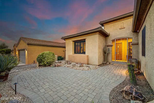 Property Slideshow image 2 of 47 | 887 w calle artistica, Green Valley, AZ, 85614