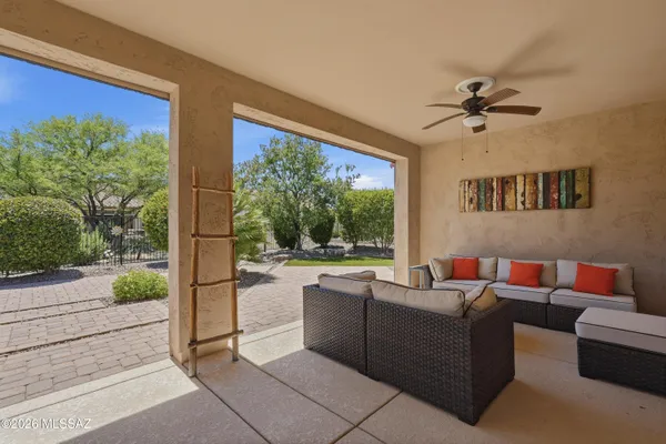 Property Slideshow image 2 of 33 | 60372 e ankole dr, Oracle, AZ, 85623