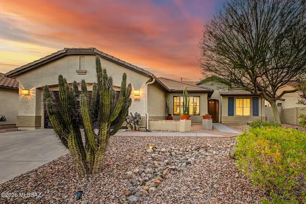 Property Slideshow image 2 of 51 | 4970 w comanche dr, Eloy, AZ, 85131