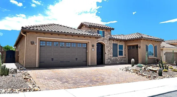 Property Slideshow image 2 of 46 | 6719 w kaibab trl, Marana, AZ, 85658