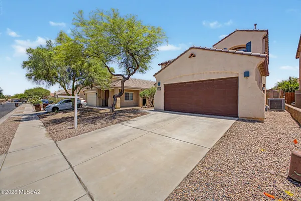 Property Slideshow image 3 of 39 | 885 w calle muro fuerte, Sahuarita, AZ, 85629