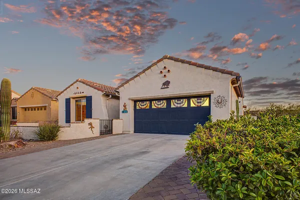 Property Slideshow image 3 of 37 | 1113 n night heron dr, Green Valley, AZ, 85614