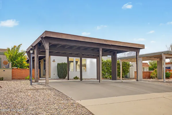 Property Slideshow image 2 of 28 | 241 n cactus loop, Green Valley, AZ, 85614