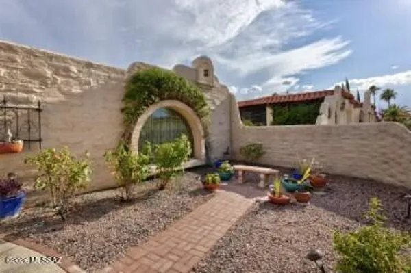 Property Slideshow image 2 of 31 | 1143 w calle excelso, Green Valley, AZ, 85614