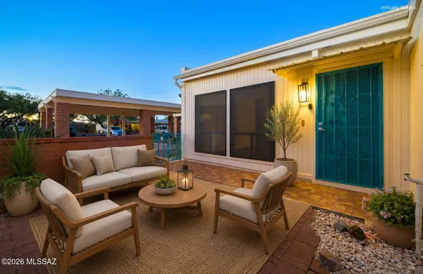Property Slideshow image 3 of 37 | 261 w calle de las profetas, Green Valley, AZ, 85614